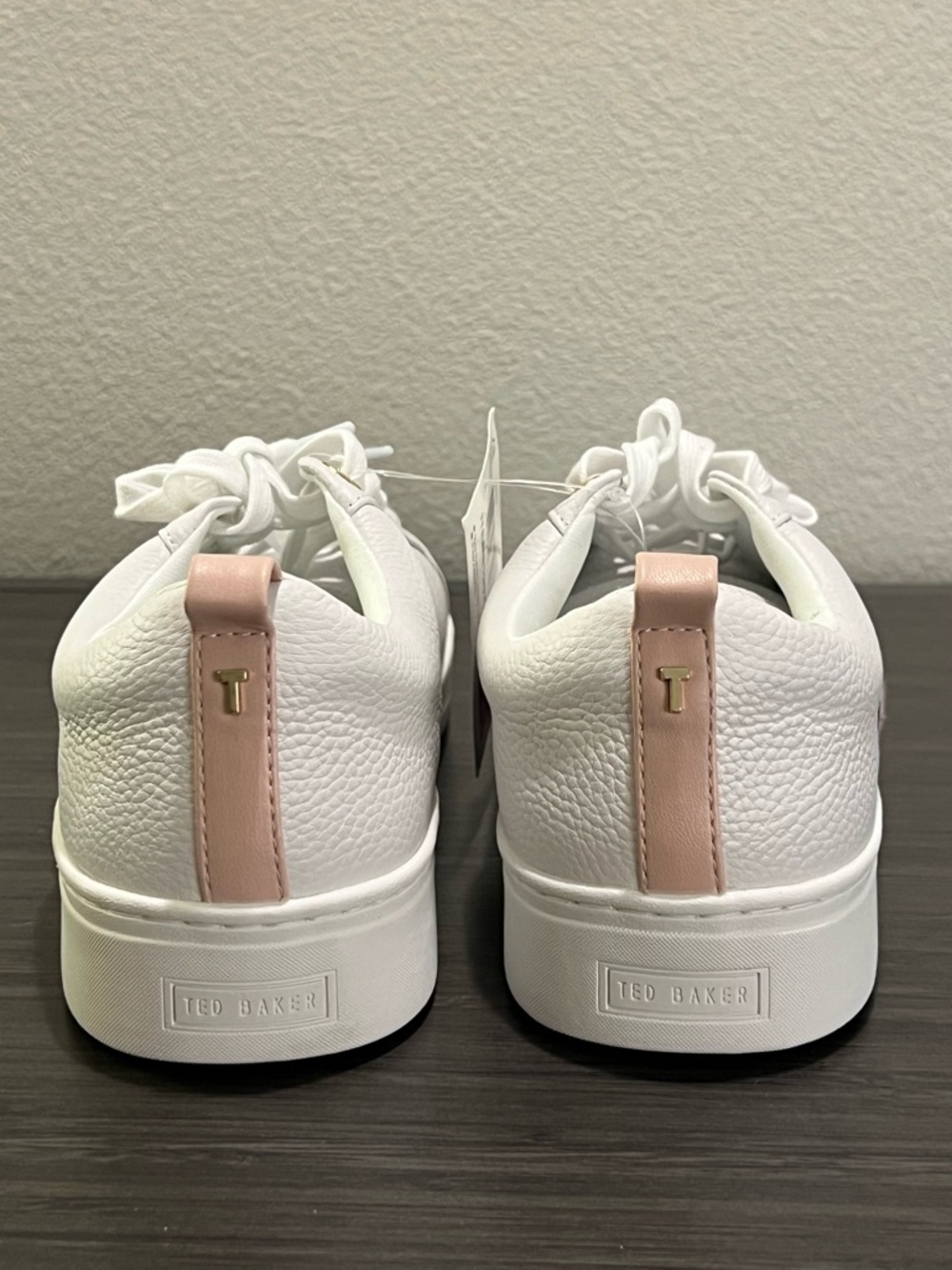 Ted Baker Leather Sneakers Women’s Size 11 White Pink Gold Stripe New Classic - Picture 7 of 9